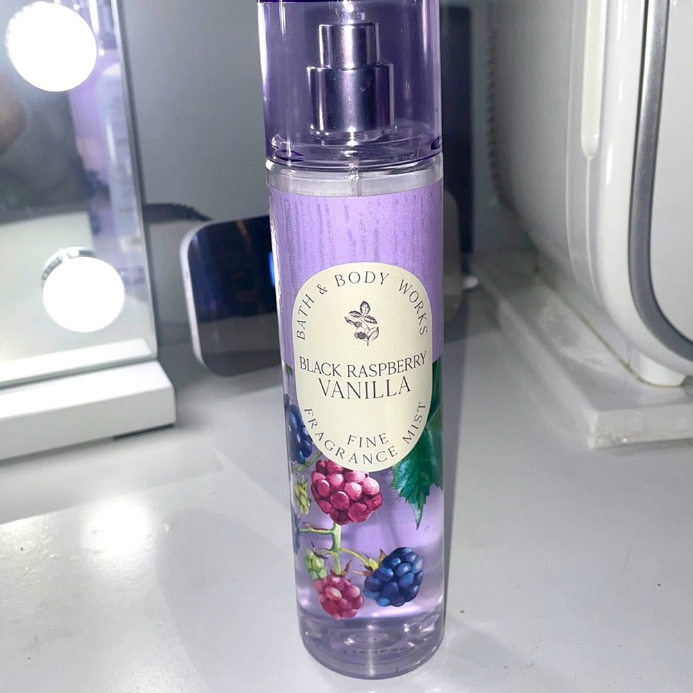 bath and body works perfume - black raspberry vanilla